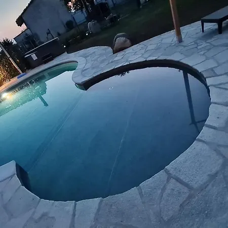 La Tana Dei Corgi 4* Moncrivello