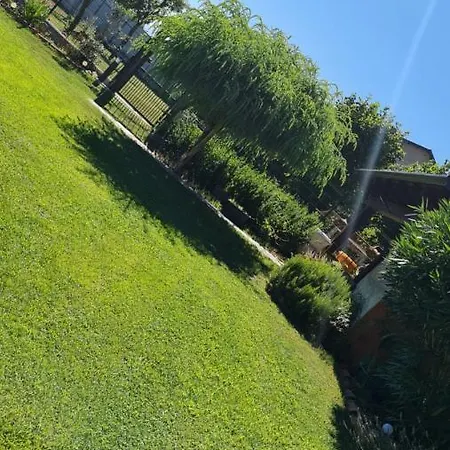 La Tana Dei Corgi Bed & Breakfast Moncrivello