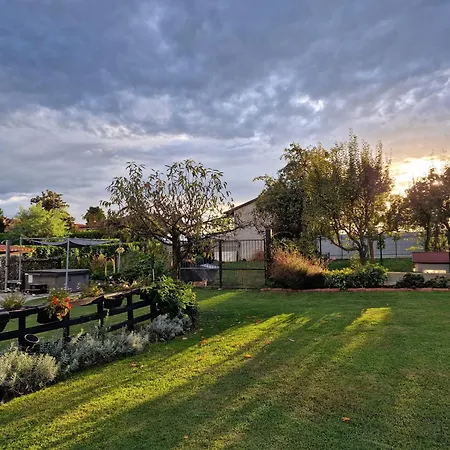 La Tana Dei Corgi B&B Moncrivello